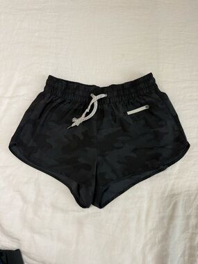 Vuori Camouflage Women's Athletic Shorts